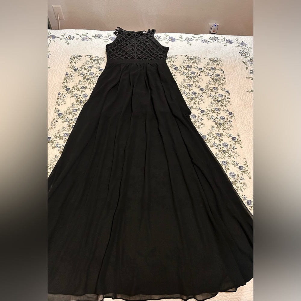 Elegant Black Evening Gown